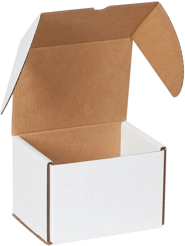 White 7.625 x 6 x 5.437 Outside Tuck Mailer